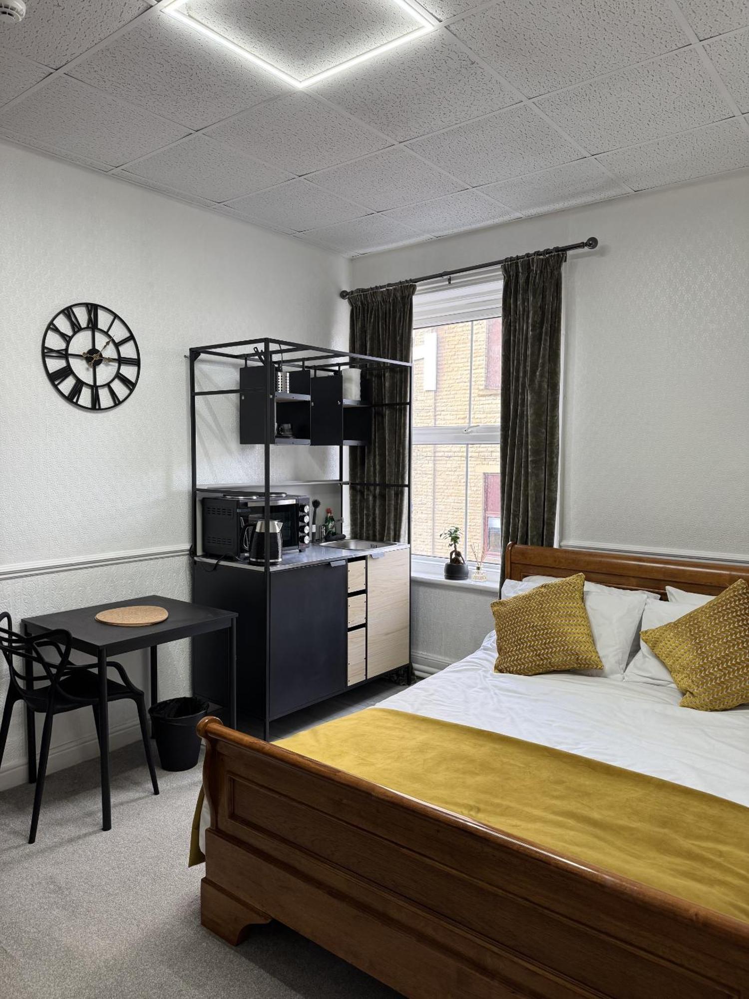 The Wickham Arms Hotel Клекхитон Номер фото